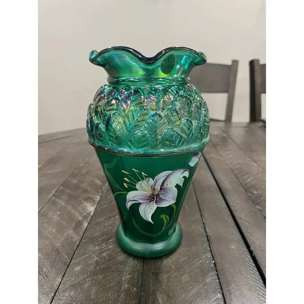 Vrg FENTON Designer Series Vase Emerald Green‎ Iridescent Purple Lily Signed